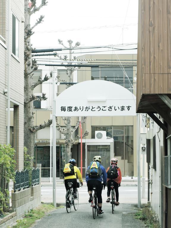 Cyclo No Ie Hotell Imabari Railway Station Exteriör bild